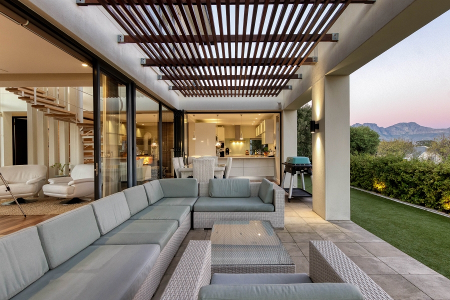 4 Bedroom Property for Sale in Briza Western Cape